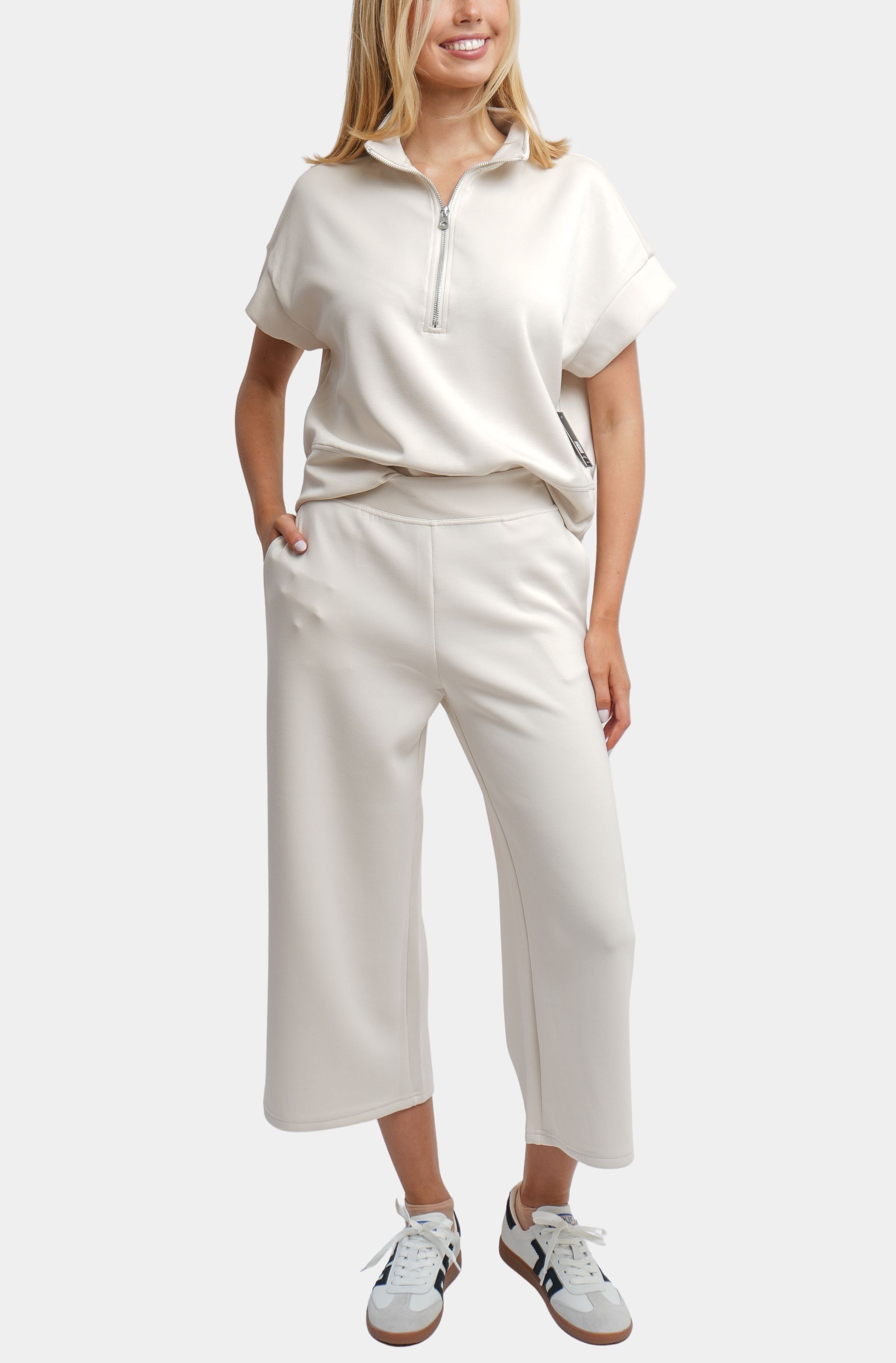 The Half Zip Top – Hemline River Oaks