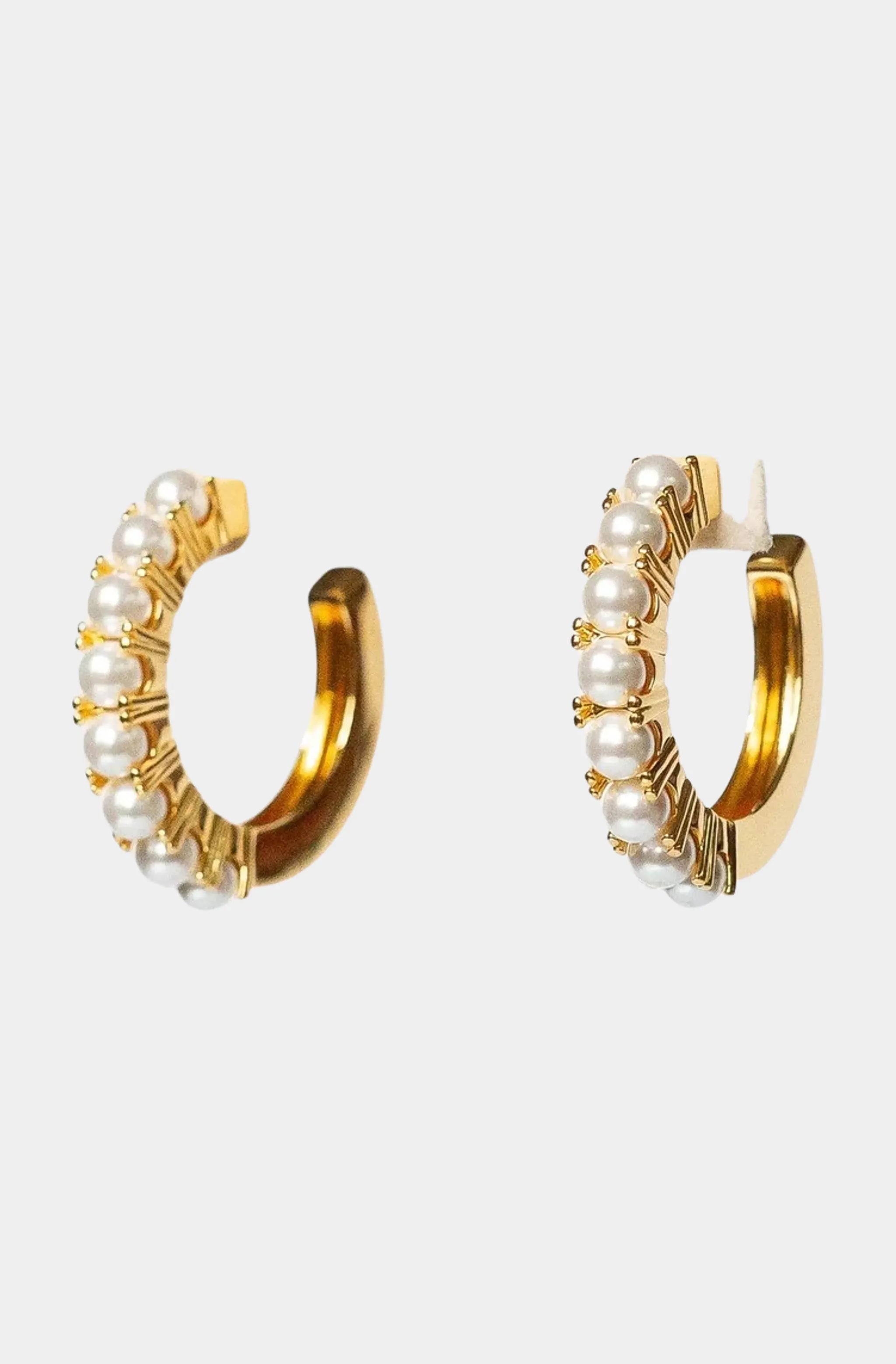 Effie Hoops