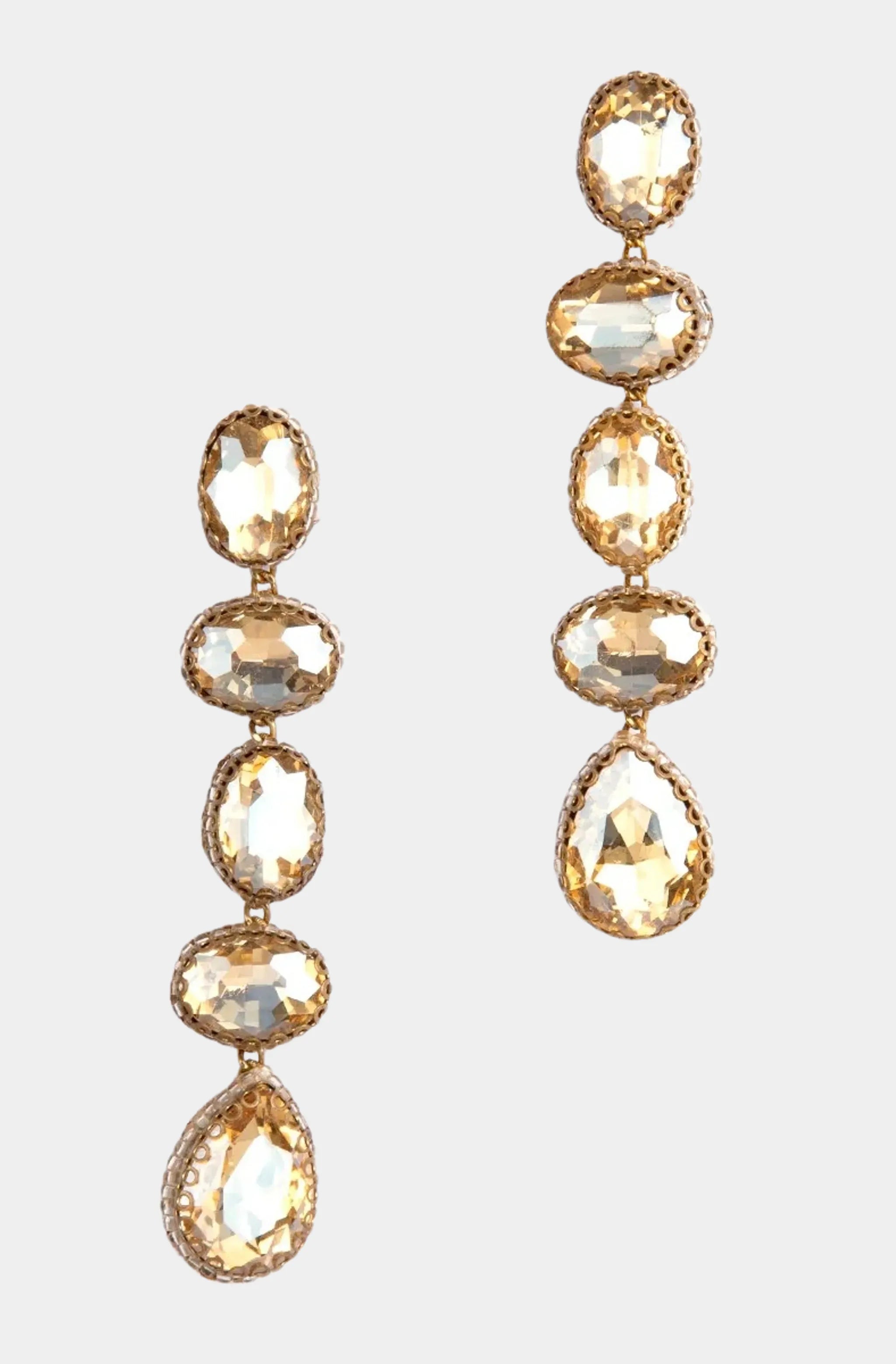 Tyra Earring