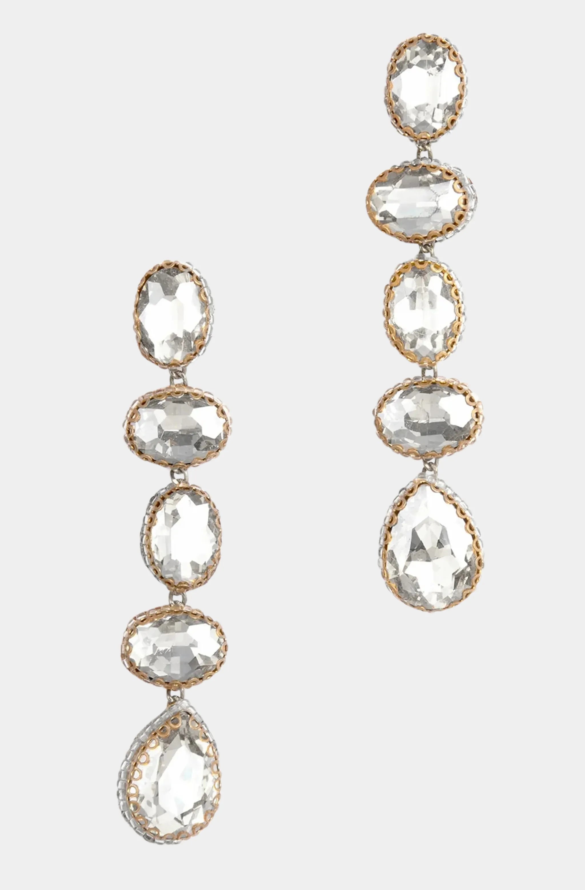 Tyra Earring