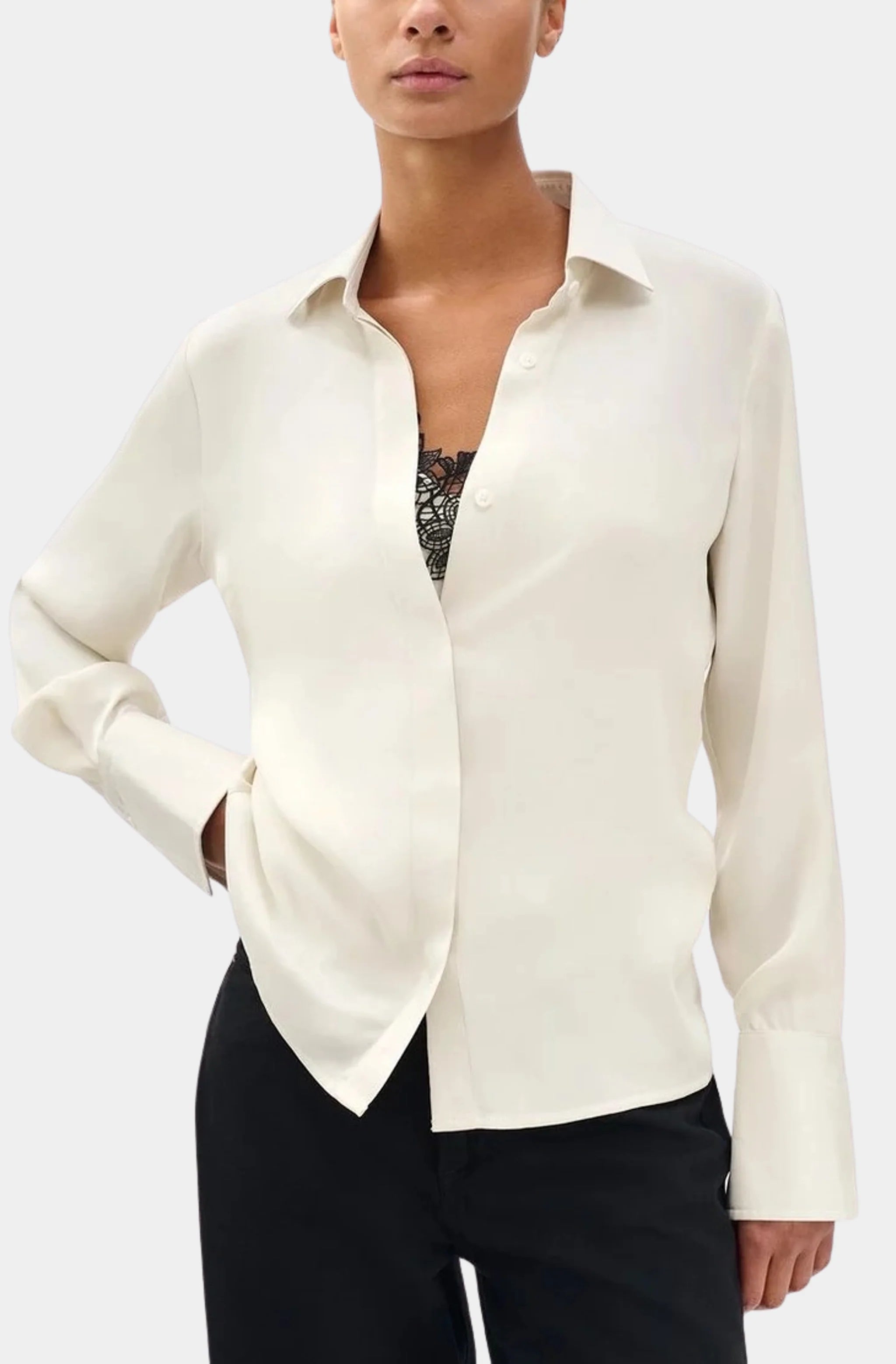 Venus Popover Blouse