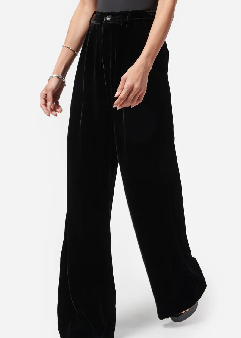 Rylie Velvet Pant