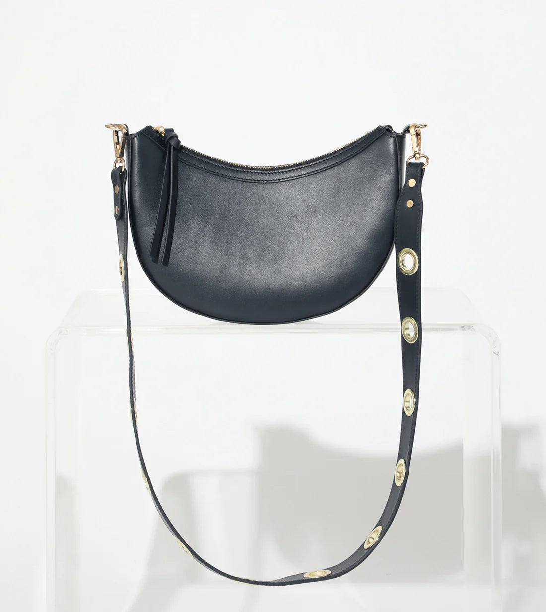 Lyon Crossbody