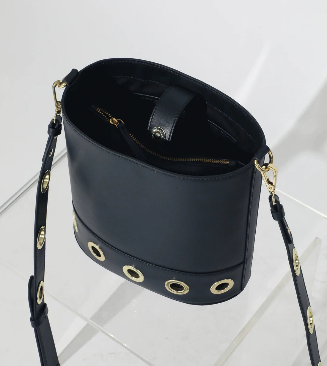 Rochelle Bucket Bag