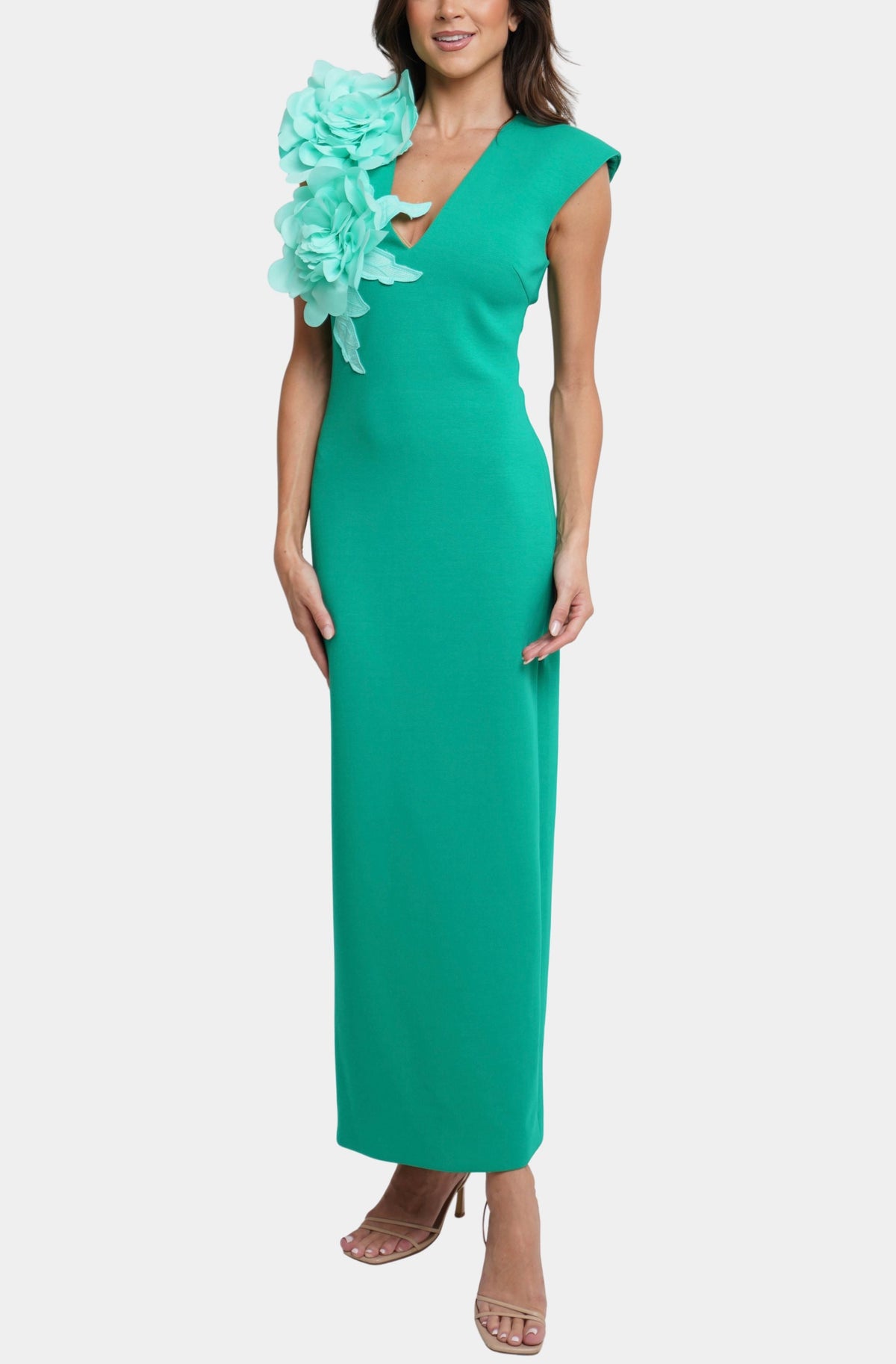 PRE-ORDER Hemline Exclusive Zahara V-Neck Gown