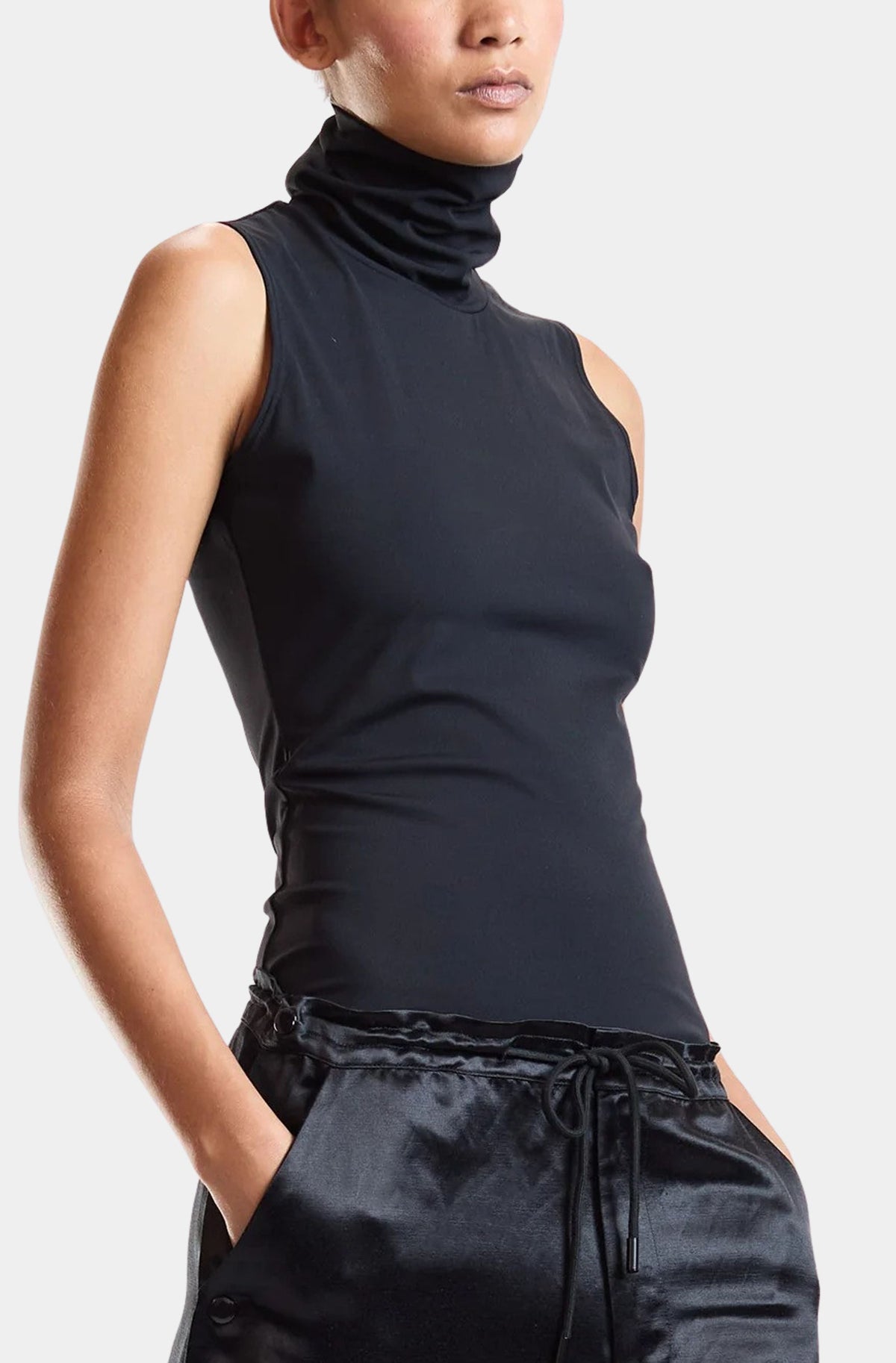 Sutton Sleeveless Turtleneck