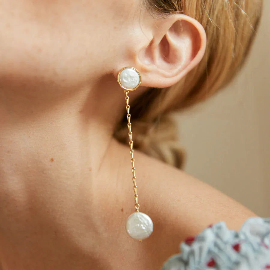 Petra Lux Pearl Earring